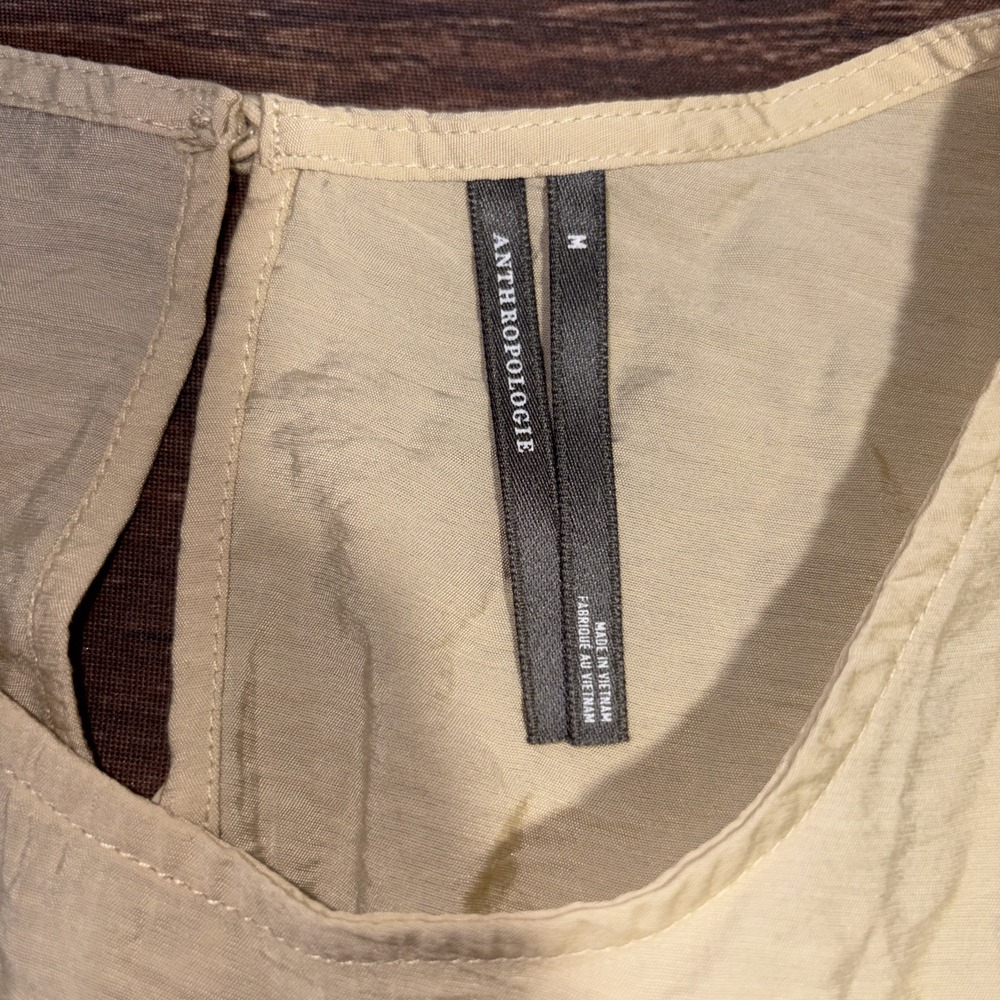 Anthropologie The Della Pleated Waist Shell Top in Beige Size Medium Sleeveless - Picture 2 of 6